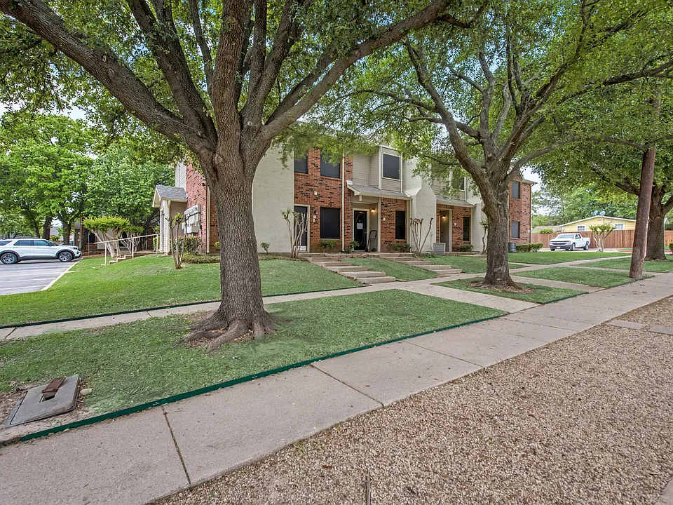 Evergreen Condominiums