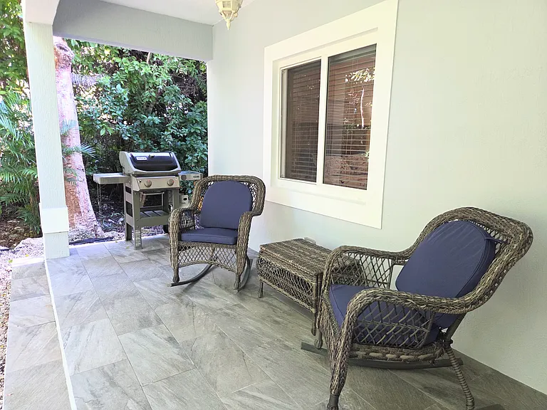11 Pompano Ave — Photo 9