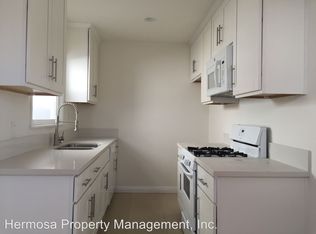 921 Monterey Blvd, Hermosa Beach, CA 90254