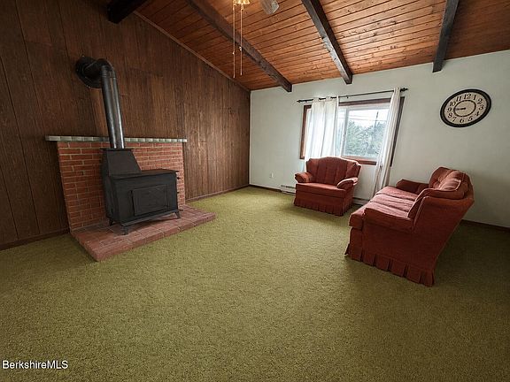 5th image of 1155 Main Rd