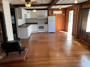 234 River Dr #1F, Hadley, MA 01035