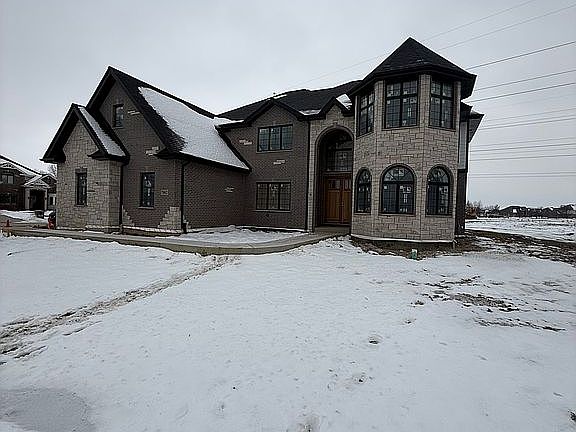 2nd image of 7862 Northwoods Ct