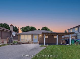 182 McMurchy Ave S, Brampton, ON L6Y 1Y9