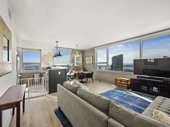 321 10th Ave Unit 2208, San Diego, CA 92101