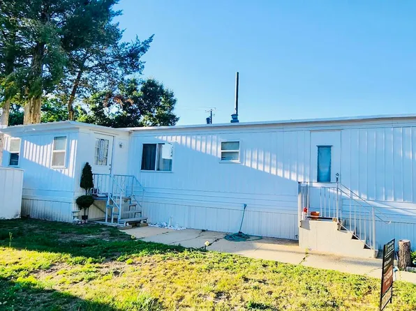 7 Grace Lane, Howell, NJ 07731