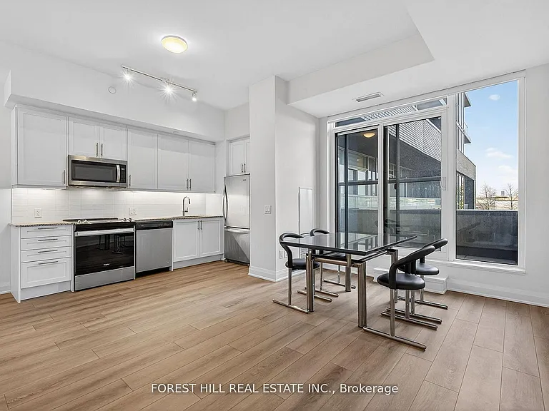 10 Gatineau Dr #208 — Photo 10