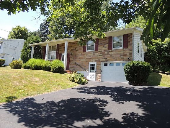 2nd image of 490 Leon Dr