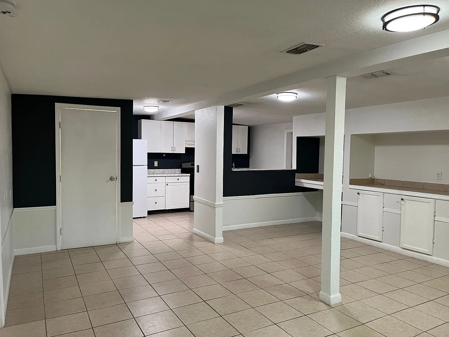 2 bed, 1.0 bath, 1698 sqft, $1,299 — Photo 4