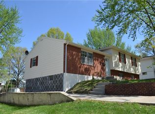 5221 N Smalley Ave, Kansas City, MO 64119