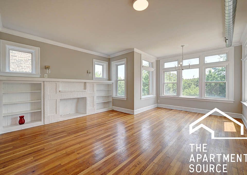 1st image of 1042 N Kedzie Ave APT 2