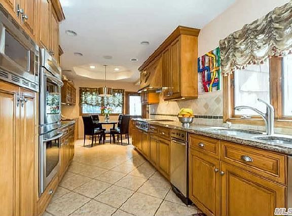 2nd image of 230 Willard Dr
