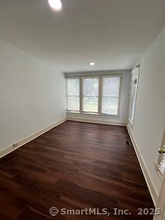 487 Danbury Rd — Photo 13