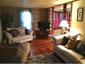3rd image of 60 Cherry St