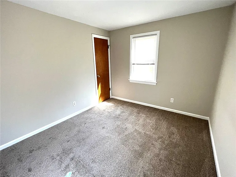2431 Westside Dr — Photo 15