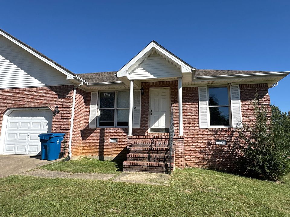 1st image of 1402 Valleywood Dr #B