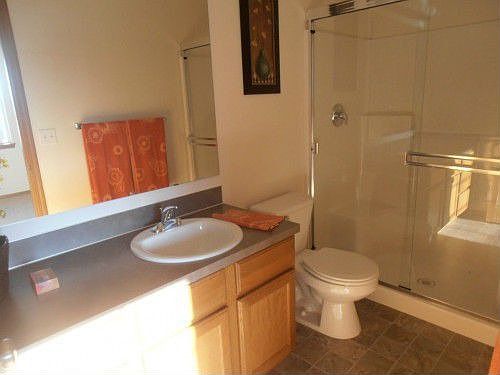 4th image of 4401 S 76th Street Ct