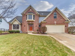 2744 Willow Ridge Dr, Naperville, IL 60564