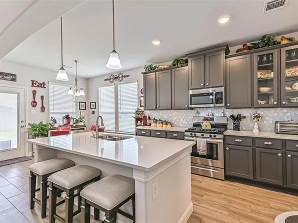 356 Selah Ct, Alvin, TX 77511