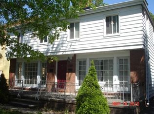 2291 S Overlook Rd, Cleveland Heights, OH 44106
