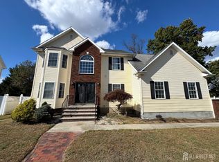 4 Rauer Ct, South Plainfield, NJ 07080