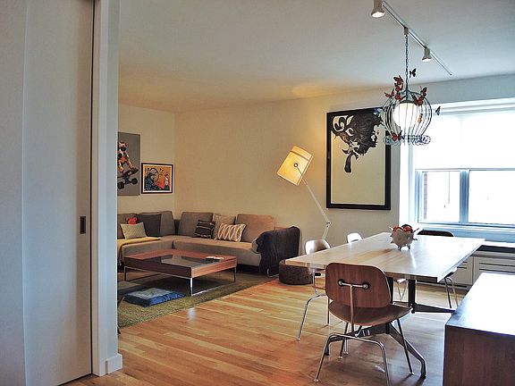 2nd image of 575 Grand St APT E1401
