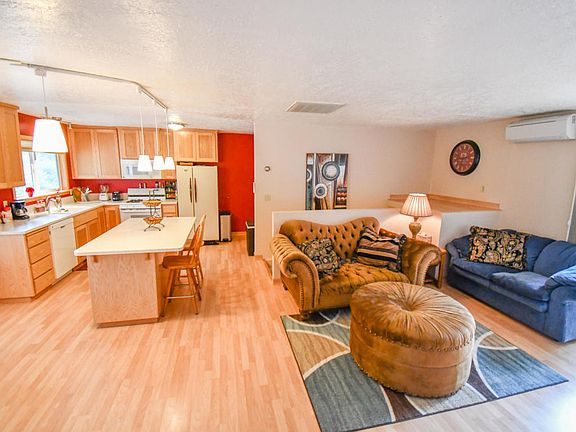 3rd image of 2791 SW Dune Ct