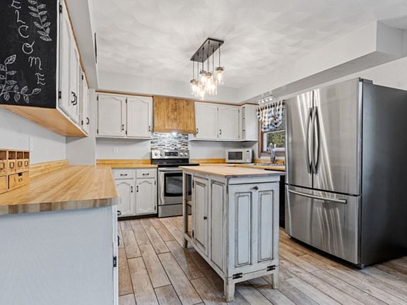 5th image of 4874 Clearsky Dr