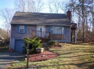 19 Checkerberry St, Hyannis, MA 02601