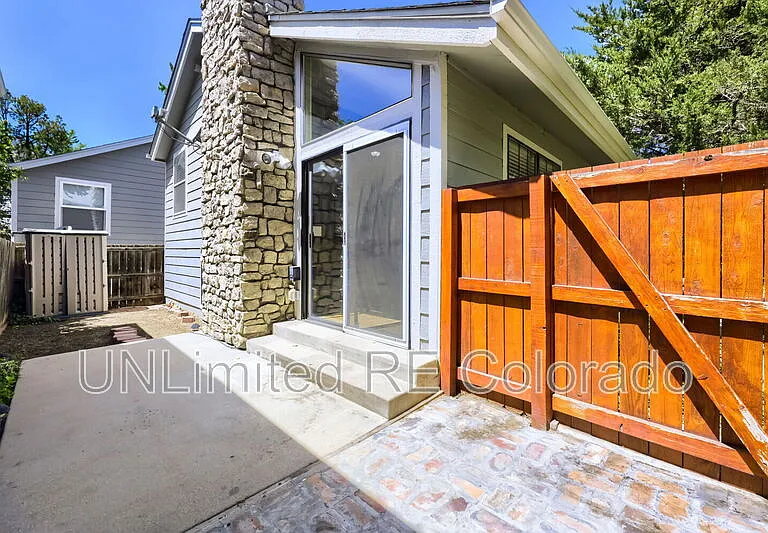 11846 E Cornell Cir — Photo 28