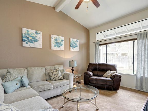 4th image of 9309 Quintanna Ct