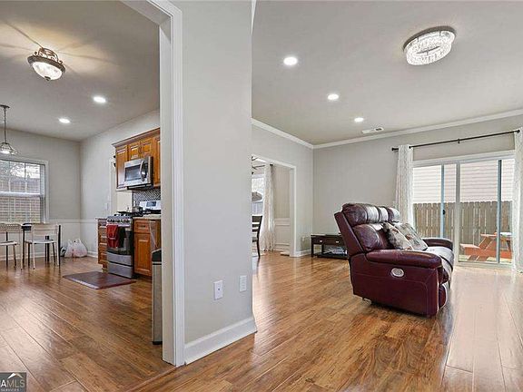 4th image of 4905 Weathervane Dr