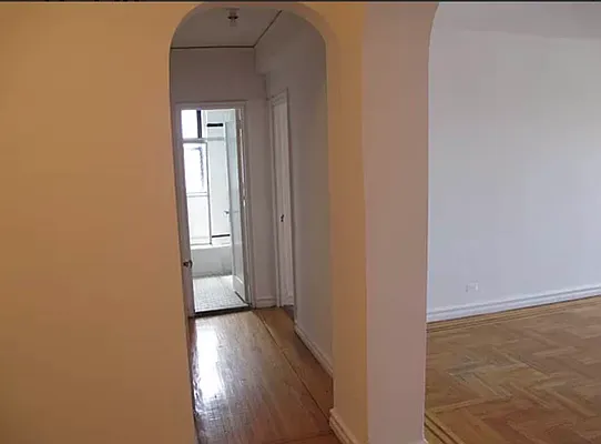 Rented by RealTegrity NY LLC | media 57