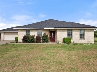 906 N Spikes Rd, Corsicana, TX 75110