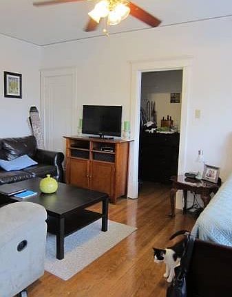 2nd image of 4366 Maryland Ave