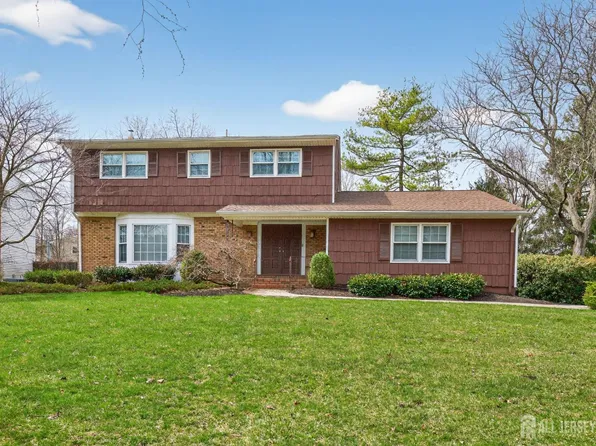 1328 Aaron Rd, North Brunswick, NJ 08902