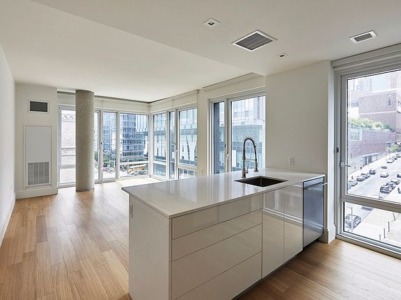 4th image of 600 W 58th St #8B