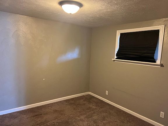 4th image of 114 E 2nd Ave APT 5