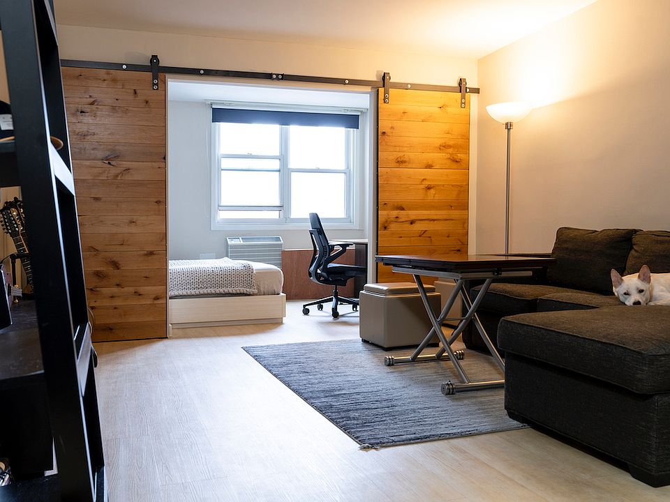 1st image of 77 7th Ave APT 15U