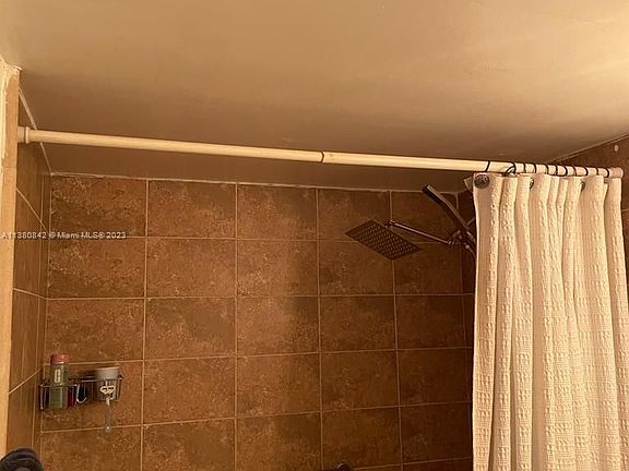 5th image of 7215 Miami Lakes Dr W APT A13