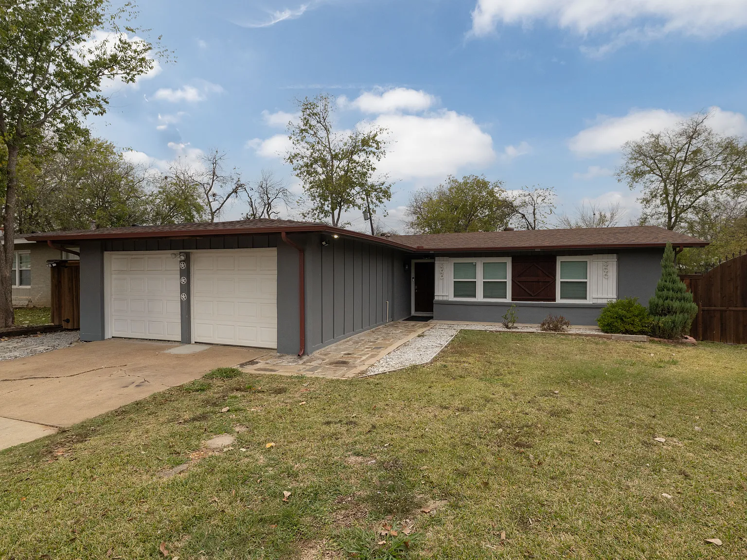 4 bed, 1254 sqft, $3,900 — Photo 4