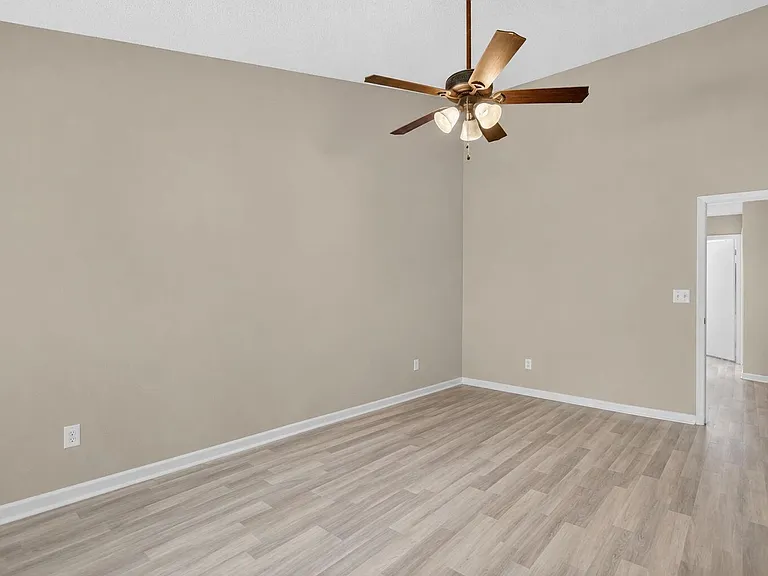 5314 Sapphire Valley — Photo 22