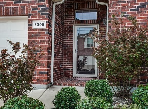 3rd image of 7308 White Valley Dr