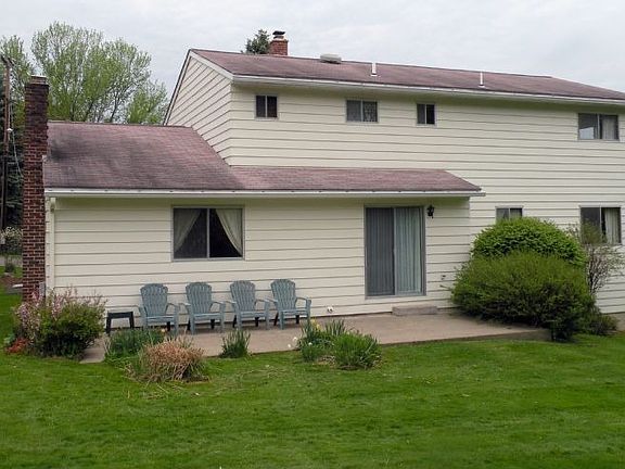 4th image of 1521 Carnegie Dr