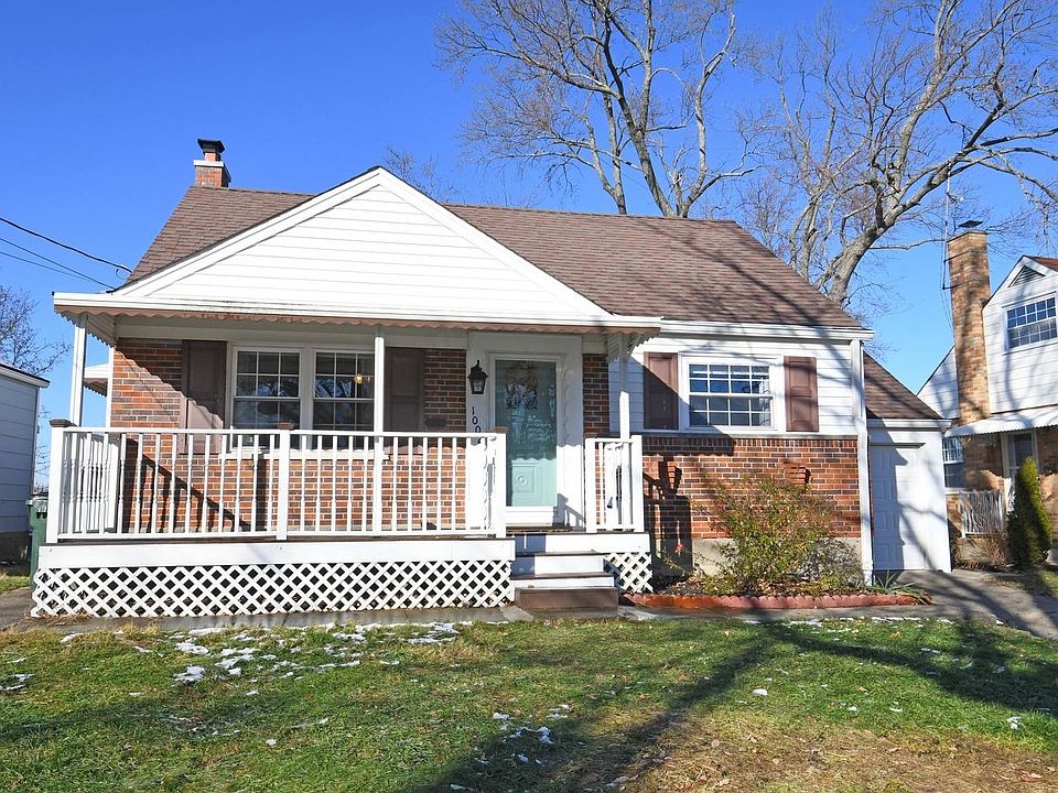 1st image of 1002 Vacationland Dr