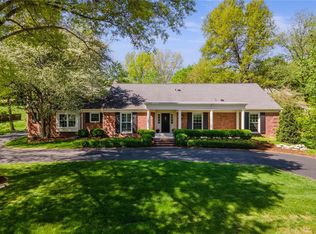 423 Twin Creek Rd, Saint Louis, MO 63141