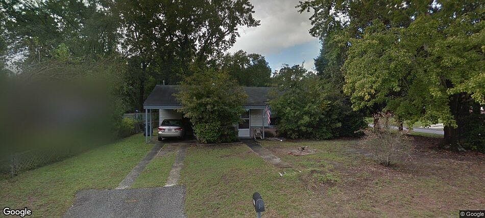 1st image of 2648 Dellwood Ave