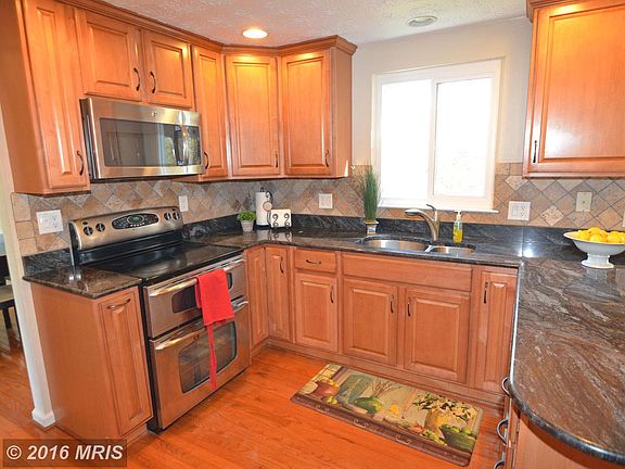 2nd image of 13012 Farthingale Dr