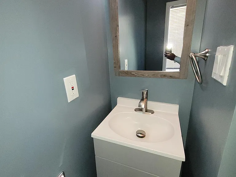 501 Archer St — Photo 9