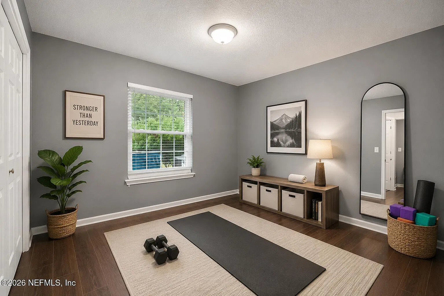 3 bed, 2.0 bath, 1534 sqft, $2,200 — Photo 3