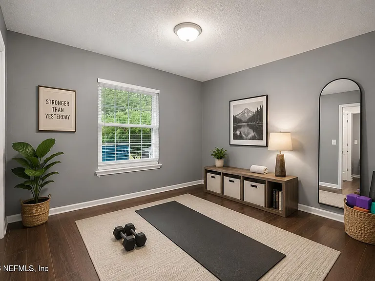 832 Heritage Lakes Dr — Photo 3
